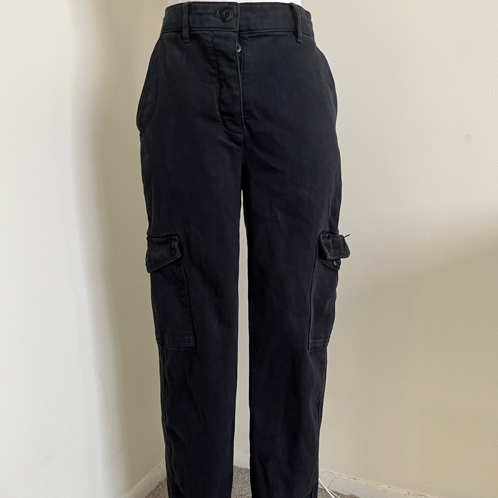 Aritiza modern cargo